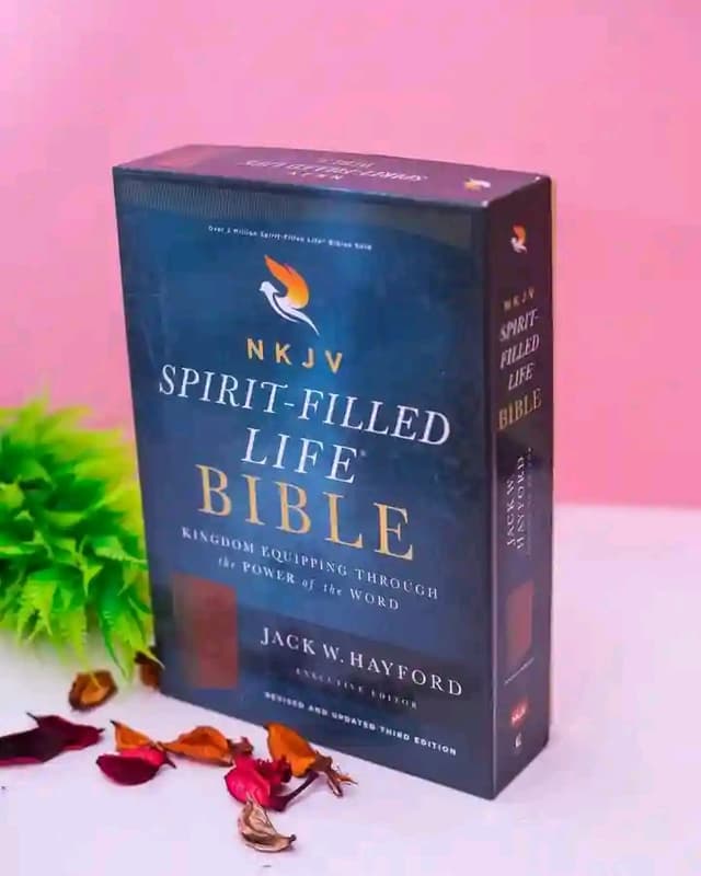 SPIRIT FILLED LIFE BIBLE 